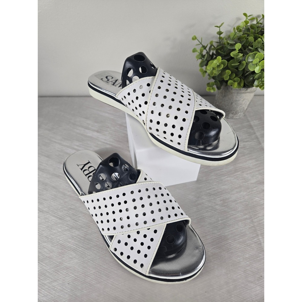 Sam & Libby Womens White Perforated Crisscross Slide Sandals Silver Size 9